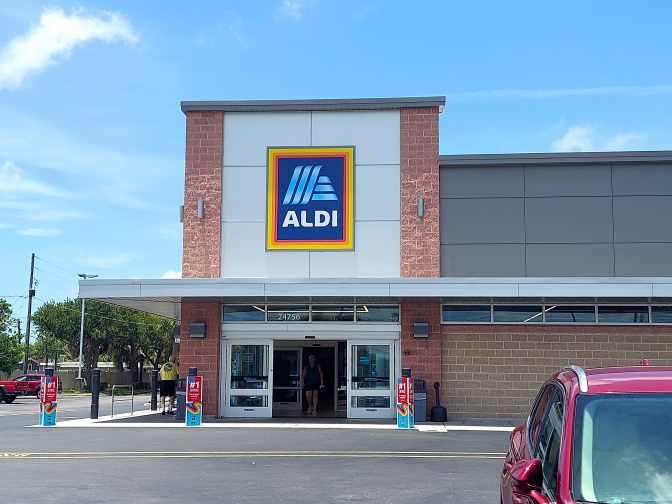 Aldi Grocery Store